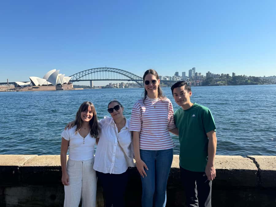 1/2 day Sydney Sightseeing and Bondi Beach Tour - What to know before you go (so the morning feels easy)