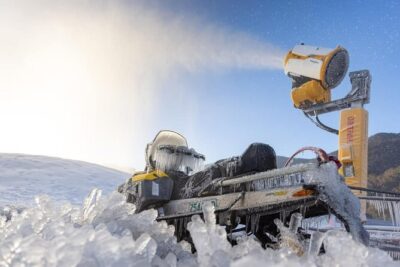 1 Day Perisher Snow Tour - Sydney pickups and the heated coach ride to the Snowy Mountains