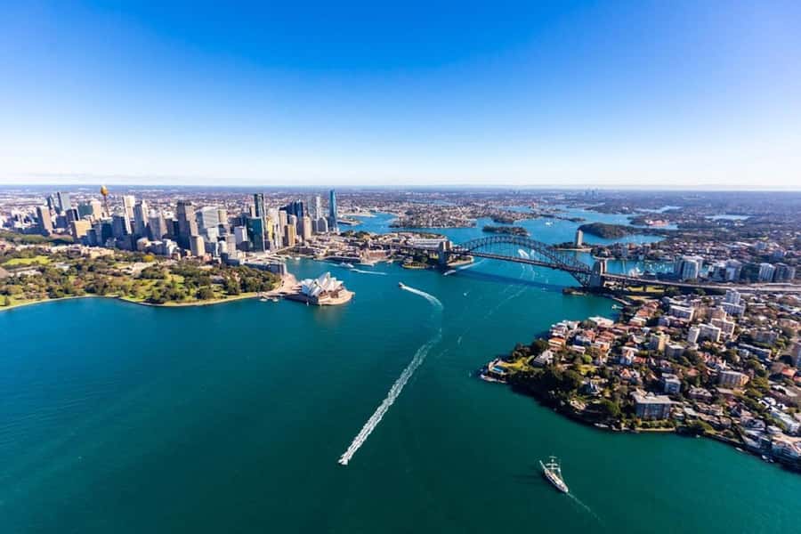 30 Minute Shared Sydney Harbour Scenic Helicopter Tour - The Return Harbor Pass: Bridge, Opera House, and the Skyline
