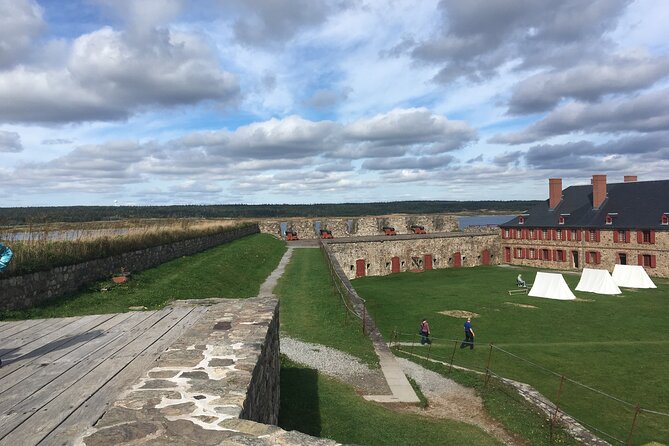 Black Wood Tours: Fortress of Louisbourg Tour - Fortress exploring: bakery, stables, gardens, and re-enactors