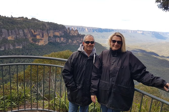 Blue Mountains 1-Hour Trike Tour of Three Sisters - Govetts Leap: the waterfall factor and why timing changes the view
