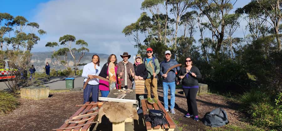 Blue Mountains: Aboriginal Experience Day Tour from Sydney - A Mercedes van and a small group you can actually talk to