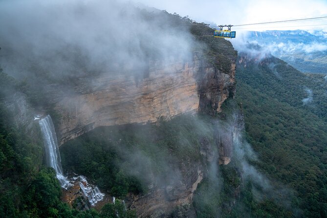 Blue Mountains Day Tour with Scenic World and Wildlife Park Entry - Echo Point and the Three Sisters: iconic views, tight timing