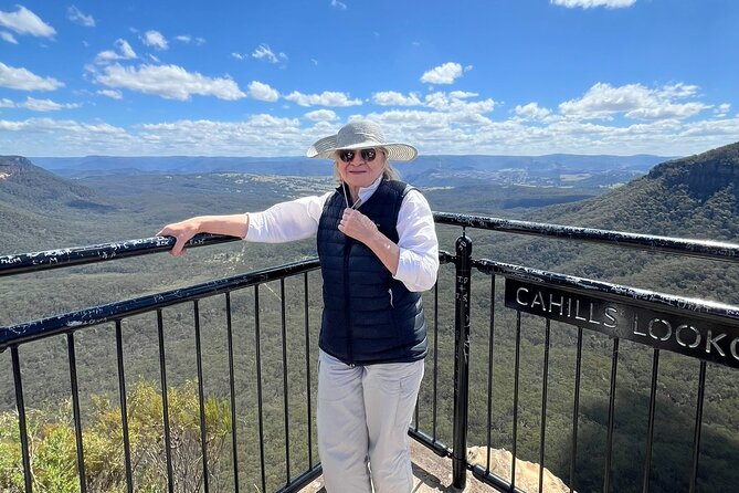 Blue Mountains Private Tour & Hidden Gems, Pick up & Drop off - Lookouts that do the heavy lifting: Govetts Leap and the Blackheath hike