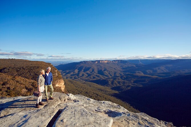 Blue Mountains Small Group Tour with Lunch, Zoo and Scenic World - The Three Sisters: best light, fewer crowds later
