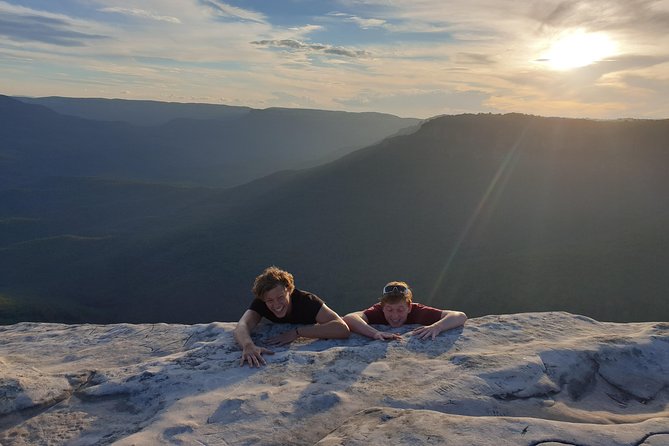 Blue Mountains Small Group Tour with Waterfall Walk & Fresh Lunch - Lunch with Aussie snacks and real dietary options