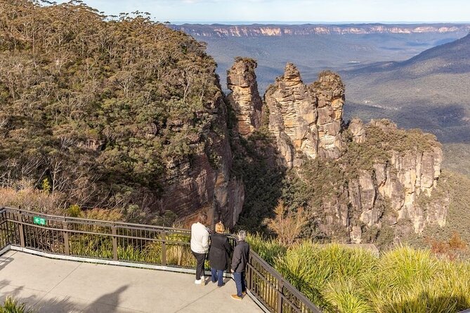 Blue Mountains Sunset Nature-based & Waterfall Tour from Sydney - Late-morning departure: the secret weapon for your Blue Mountains day