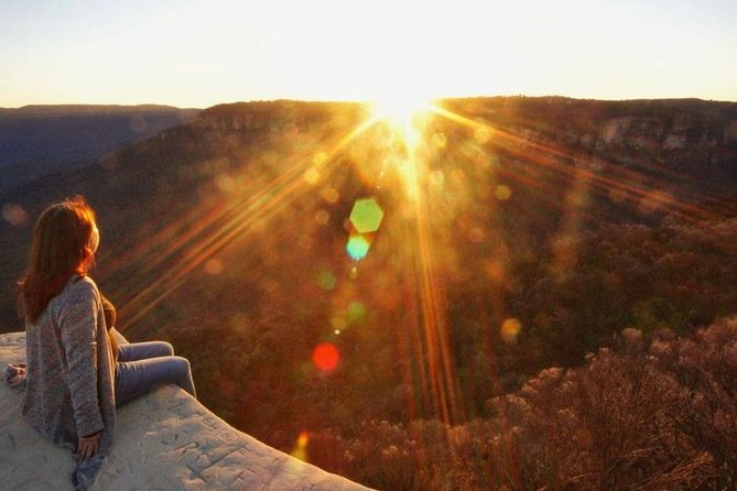 Blue Mountains Sunset Tour | See Kangaroos & Koalas (Private Tour) - Katoomba Cascades and The Three Sisters: short stops that matter