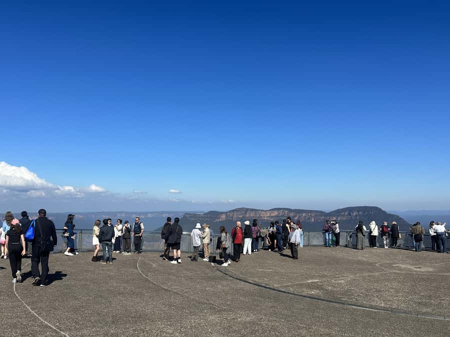 Blue Mountains Tour w/Lunch: Scenic World, Zoo & Koala Photo - Katoomba Cascades and Cahill’s Lookout: nature time without a full hike