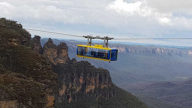 Blue Mountains Ultimate One-Day Tour from Sydney - Echo Point and Katoomba Falls: icon views with real walking reality