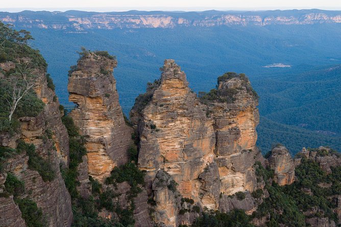 Blue Mountains Wildlife Full-Day Sights and Hiking from Sydney - Govetts Leap: the waterfall viewpoint that earns its 20 minutes