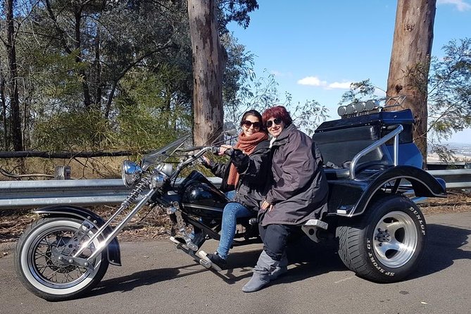 Bondi & Sydney Sights Trike Tour 1.5hrs - Gear That Actually Helps: Helmets and Jackets