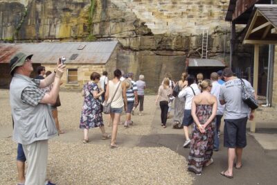 Convicts & Castles: Goat Island Walking Tour Including Sydney Harbour Cruise - Where you start: Campbell’s Cove at 10:15 (and what that means)