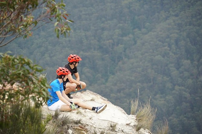 E-bike (electric) - Blue Mountains - Hanging Rock - SELF-GUIDED Hire Service - Hanging Rock Without a Safety Fence: The Moment You’ll Remember
