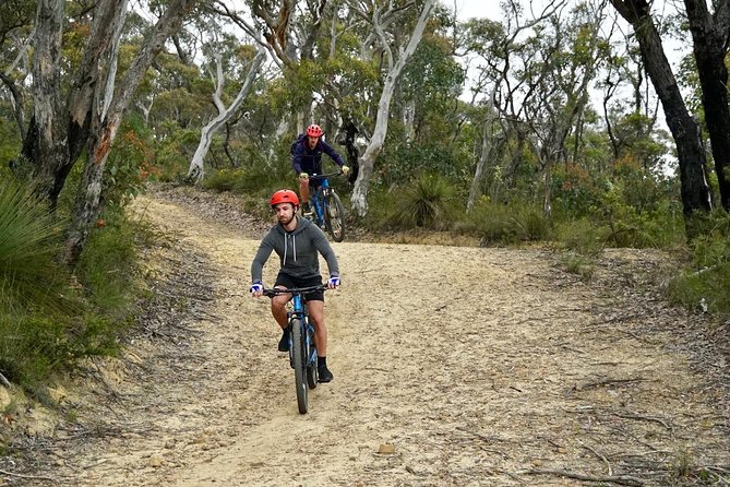 E-bike (electric) - Blue Mountains - Hanging Rock - SELF-GUIDED Hire Service - What Is Included (and What You’ll Pay for on the Day)