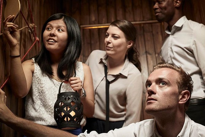 Escape Hunt Sydney - How Escape Hunt Sydney Works: 60 Minutes, One Mission