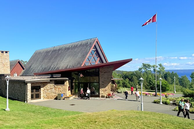 Explore Cabot Trail and Baddeck - Baddeck on Bras d’Or Lake and the Alexander Graham Bell Site