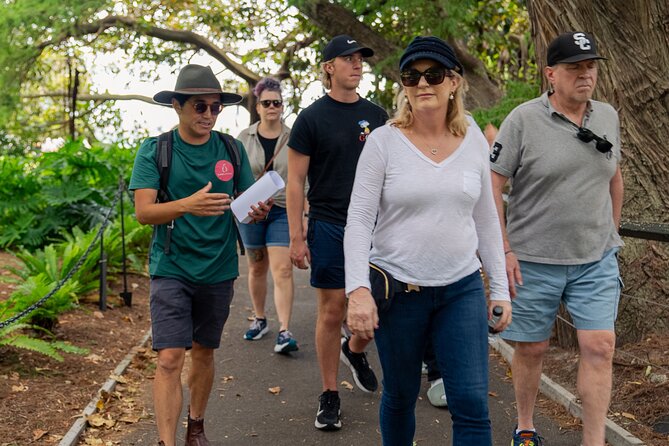 Foraging Tour: Botanical Gardens Walk & Picnic - How a 4:00 pm Botanic Gardens Walk Becomes a Food Lesson