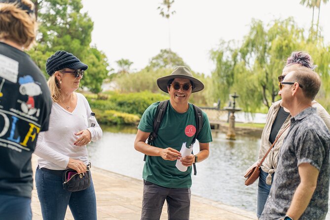 Foraging Tour: Botanical Gardens Walk & Picnic - Indigenous Australian culture and medicine stories while you walk