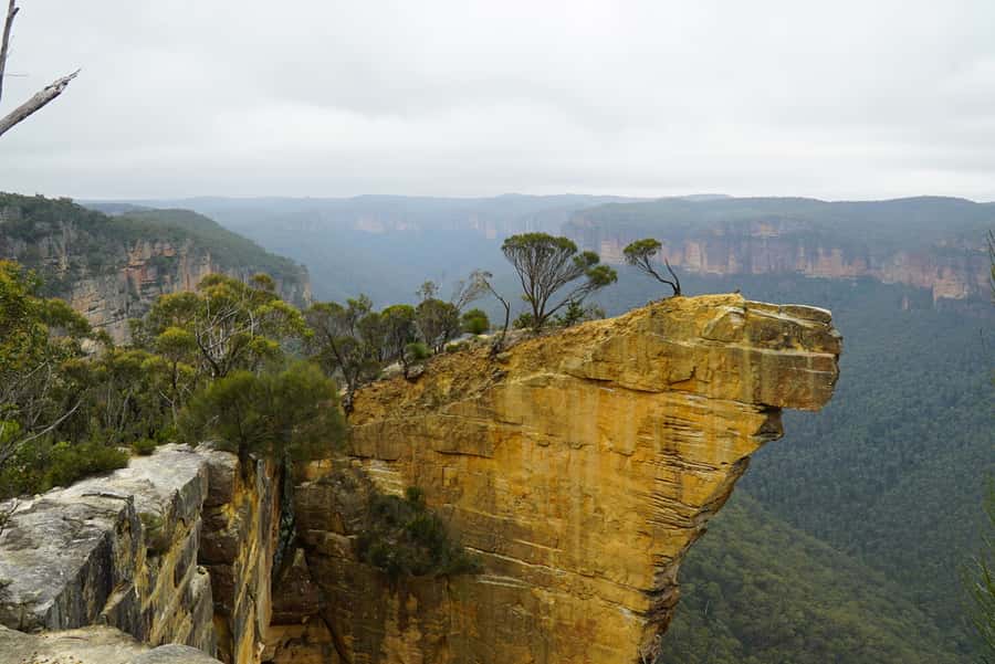 From Blue Mountains: Mountain e-Bike Ride, HANGING ROCK - Why Blackheath Works So Well for a Hanging Rock E-Bike Day
