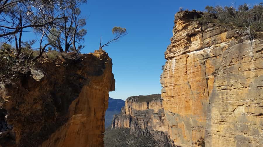 From Blue Mountains: Mountain e-Bike Ride, HANGING ROCK - Anvil Rock Option: If You Want a Softer, Safer Feel
