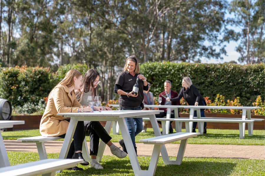 From Sydney: All Inclusive Boutique Hunter Valley Wine Tour - Hunter Valley Gardens pass-by: good for quick photos