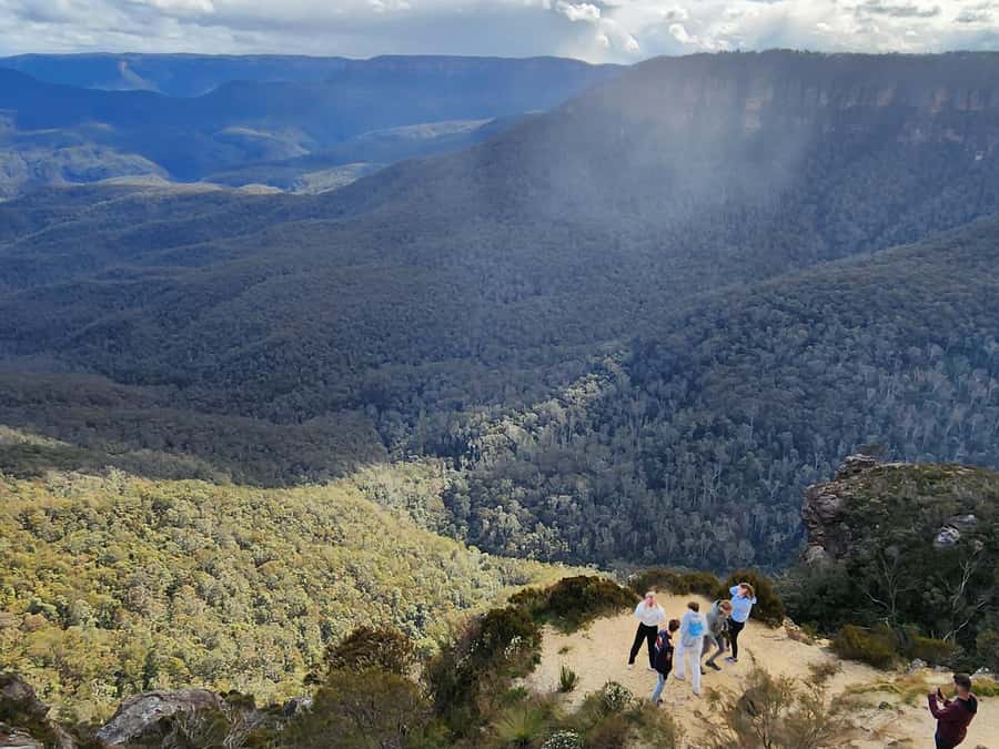From Sydney: Blue Mountains Tour with Waterfall Walk & Lunch - Should you book this Blue Mountains tour?