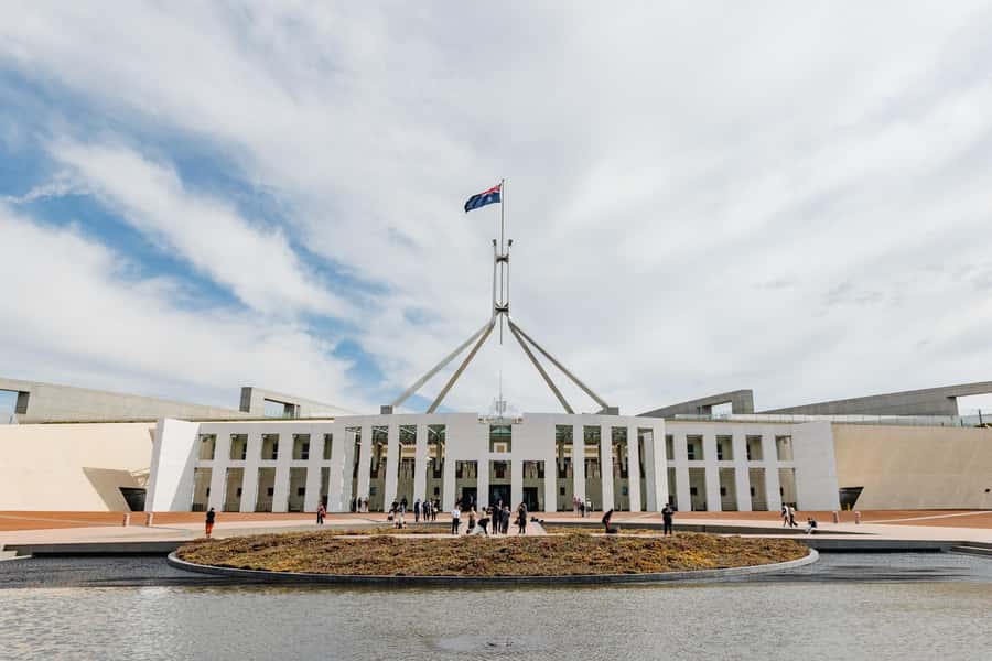 From Sydney: Full-Day Tour to Canberra - Key highlights to expect