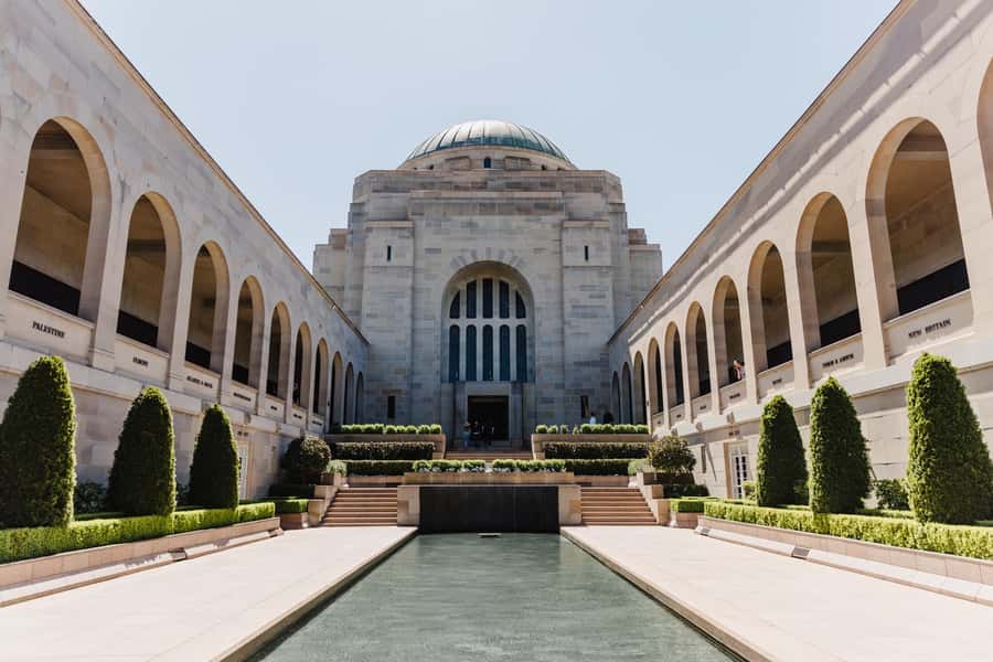 From Sydney: Full-Day Tour to Canberra - Embassies at Yarralumla and 360 views from Mount Ainslie