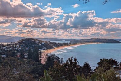 Golden Beaches and Ocean Vistas MANLY AND NORTHERN BEACHES PRIVATE TOUR - Timing and pacing: how you fit this much coastline into 8–9 hours