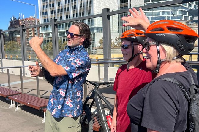 Guided Electric Bike Tour of Sydney with Bluetooth helmets - Sydney Harbour Bridge and the Opera House area: the big-ticket payoffs