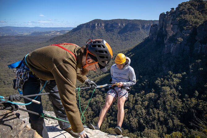 Half-Day Abseiling Adventure in Blue Mountains National Park - Moving Up to 15m: Repeats That Build Real Control
