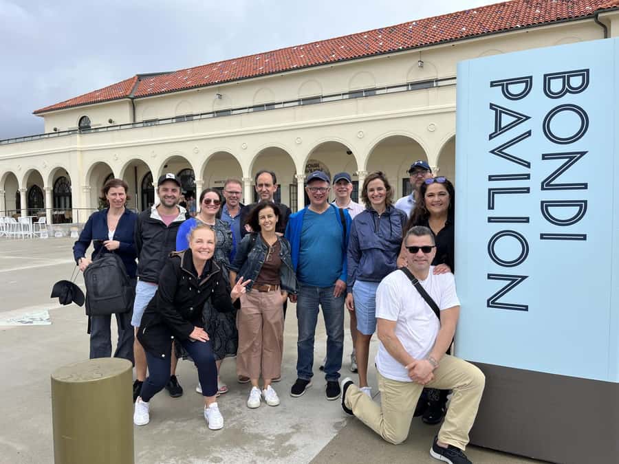 Half Day Small Group : The Story of Sydney Tour - Bondi Beach and the Bondi-to-Brontë coastal moment