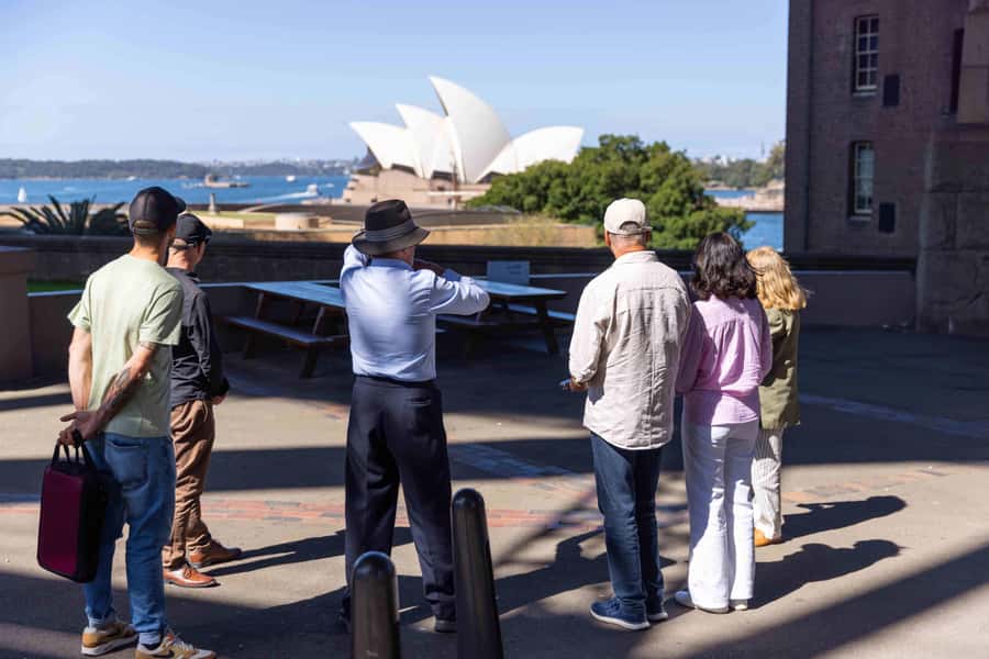 Half Day Sydney Sightseeing Tour - The Rocks & Bondi Beach - The Eastern Suburbs coach ride: a scenic reset between neighborhoods
