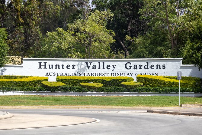 Hunter Valley All Inclusive, Wine, Chocolate Tasting and Lunch - Stop 3: Hunter Valley Gardens Village Reset (45 minutes)