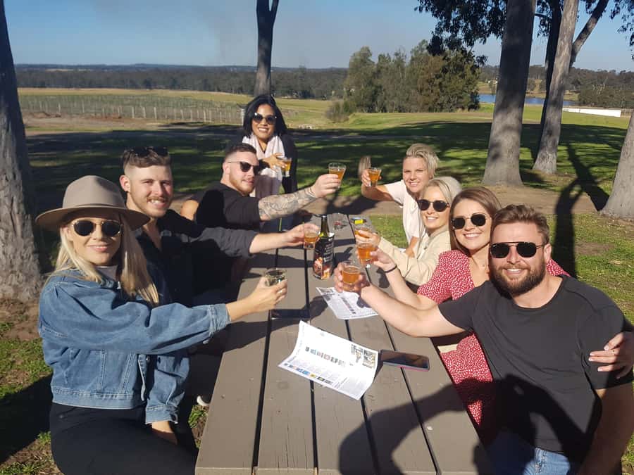 Hunter Valley: Beer & Wine Group Tour - Hunter Valley Grains & Grapes: a full-day taste program
