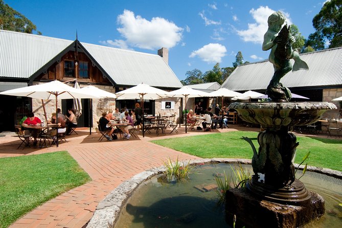 Hunter Valley Romantic Bubbly Breakfast Helicopter Tour from Cessnock - Where the Tour Starts: Cessnock Airport, Then Straight to the Skies