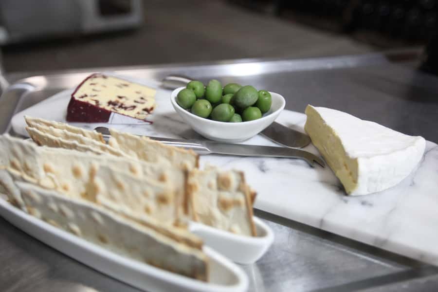 Hunter Valley: Tastes of the Hunter Half Day Tour - Boutique Wine Tasting With a Cheese Plate: Pairing Without the Guesswork