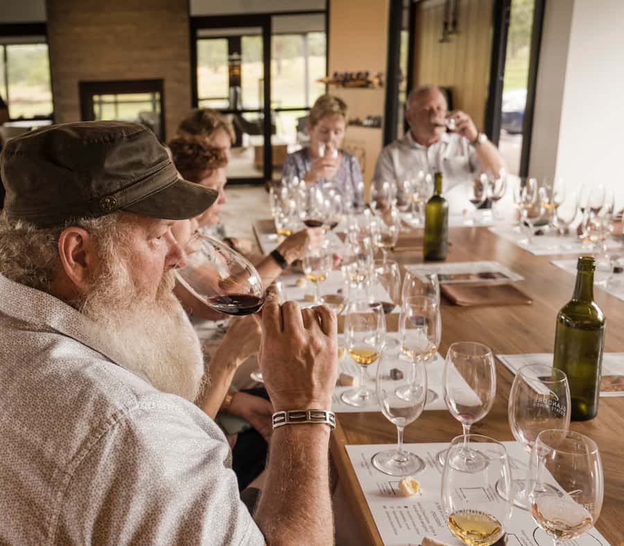 Hunter Valley: Uncork the Hunter Full-Day Wine Tour - Lunch as a Strategy: The Grazing Box Keeps the Day Comfortable