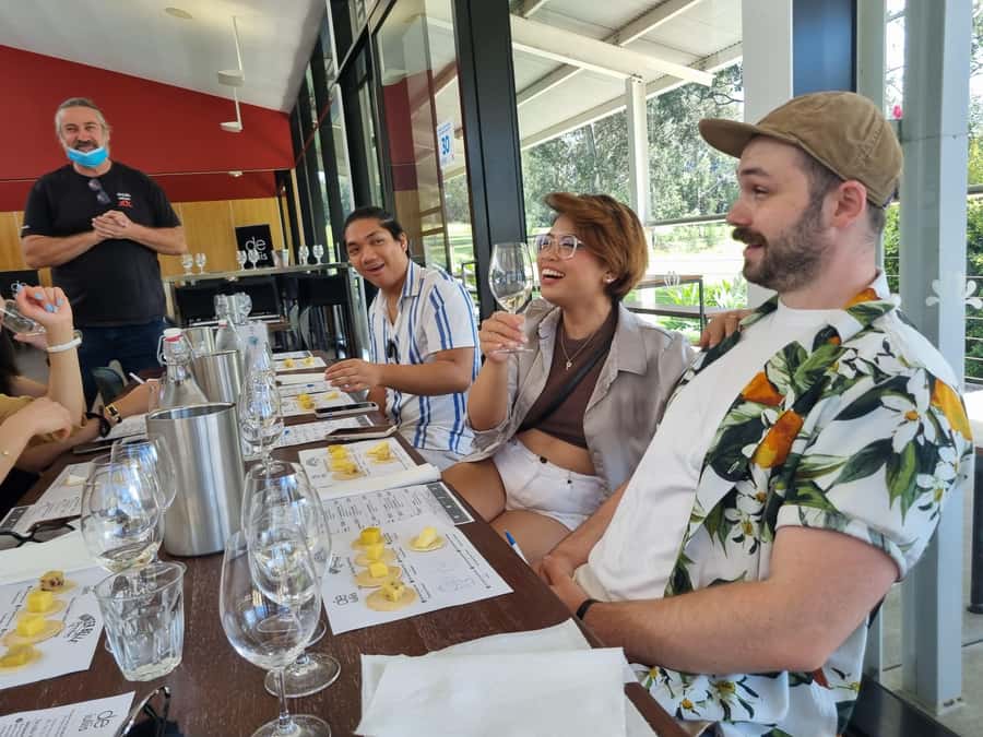 Hunter Valley: Wine, Gin, Cheese and Chocolate Tour - Hotel Pickup From Pokolbin or Cessnock: Start Fast, Stay Relaxed