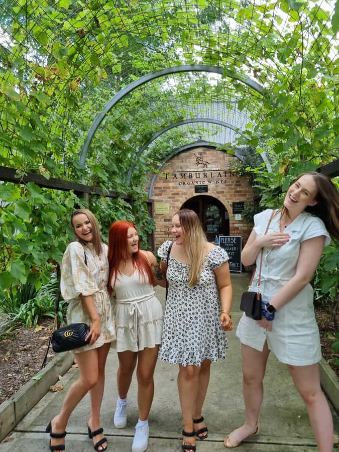 Hunter Valley: Wine, Gin, Cheese and Chocolate Tour - Stop 3: Spirits Time—Gin and Vodka in Hunter Valley Form