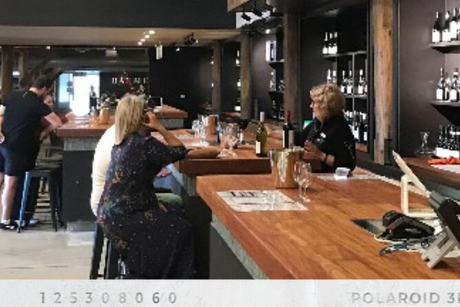 Hunter Valley Wines, 2-Course Lunch, Cheese & Chocolate Tour - Hunter Valley Chocolate Company: sweet stop with short timing