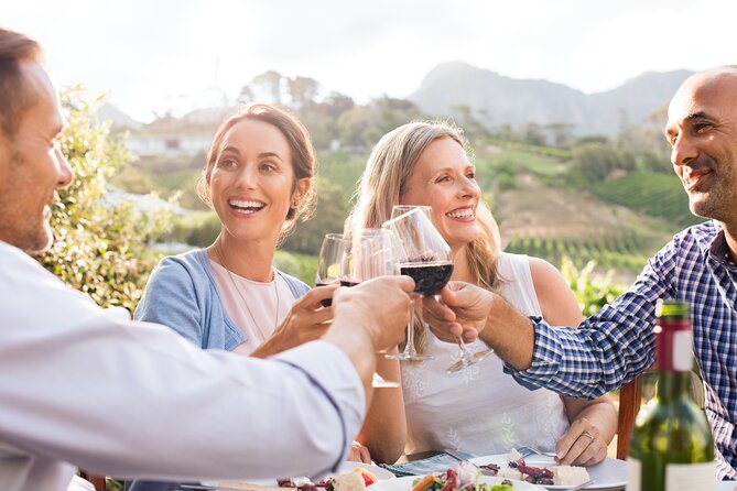 Luxury Hunter Valley Wildlife & Wine Tasting Tour from Sydney - A luxury small-group day trip out of Sydney