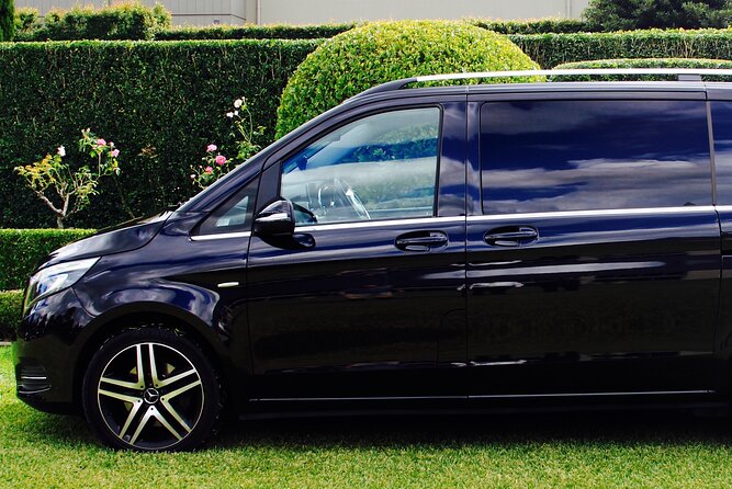 Luxury Mini Bus - Sydney Airport Transfers - What’s Included (So You Don’t Get Hit With Surprise Costs)