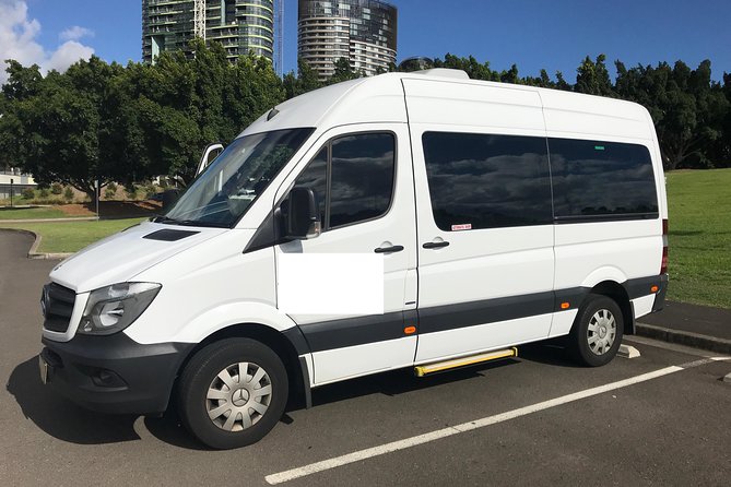 Premium Private Transfer FROM Sydney Airport to Sydney CBD/Downtown 1-11 people - Kids and Car Seats: Included on Request