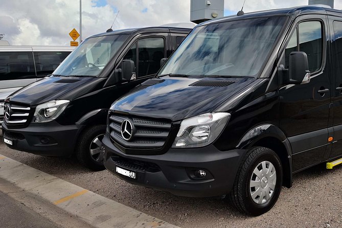 Premium Private Transfer FROM Sydney CBD/Downtown to Sydney Airport 1-11 people - Sydney CBD to SYD Without the Cab Chaos
