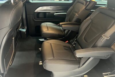 Private Blue Mountains Day Trip VIP from Sydney luxury Mercedes - From Anzac Bridge to the Harbour Islands: The Drive You Get to Watch