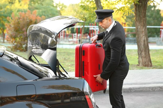 Private One-Way Airport Transfer from Sydney Airport to Sydney - Who This Transfer Fits Best (and Who Might Skip It)