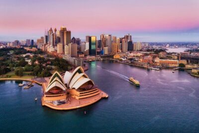 Private Transfer Sydney International Airport SYD to Sydney City - Waiting Time: The Real-Life Hero at the Airport