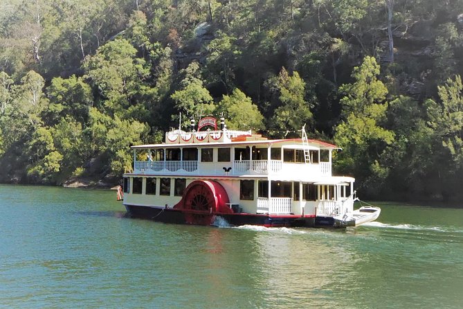 Scenic Adventure Lunch Cruise - Stop 2: Through the narrows on the Nepean River, then deeper into the gorge